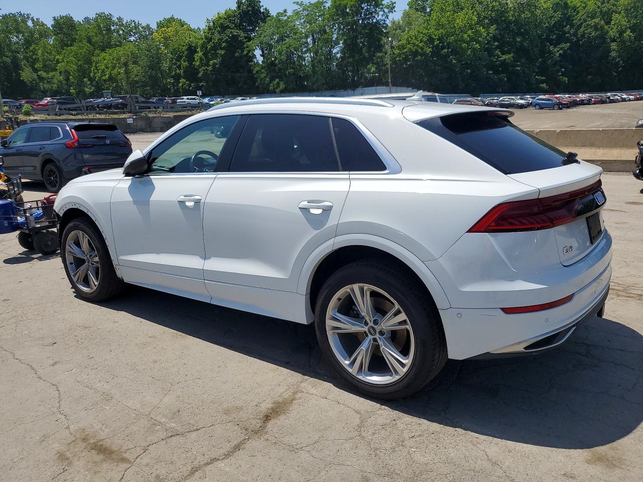 2021 AUDI Q8