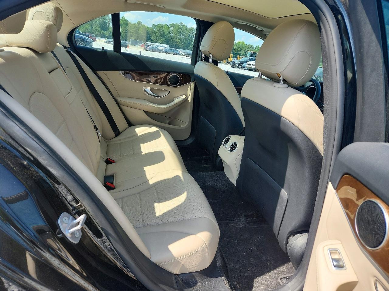 2017 MERCEDES-BENZ C C300