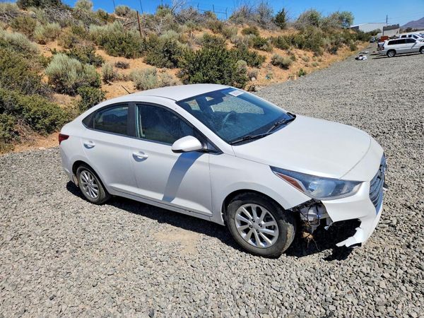 2019 HYUNDAI ACCENT SE and SEL