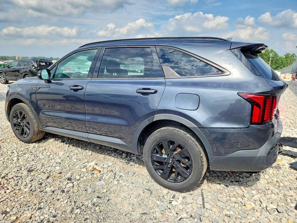 2021 KIA SORENTO