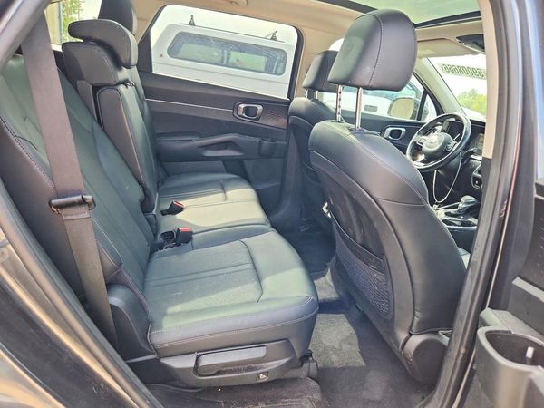 2021 KIA SORENTO