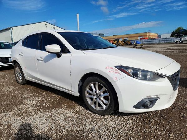 2015 MAZDA 3 Touring/GS