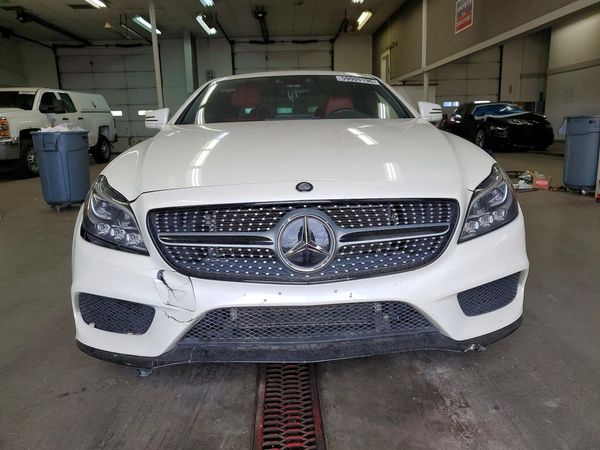 2016 MERCEDES-BENZ CLS CLS550-4M