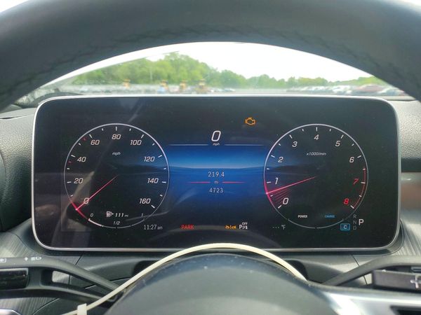 2025 MERCEDES-BENZ C C300