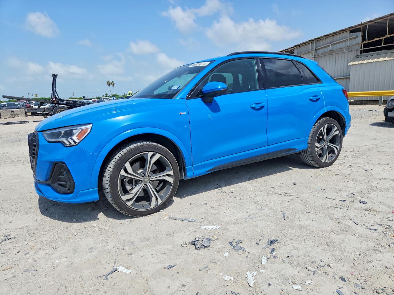 2023 AUDI Q3