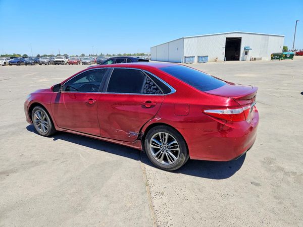 2017 TOYOTA CAMRY