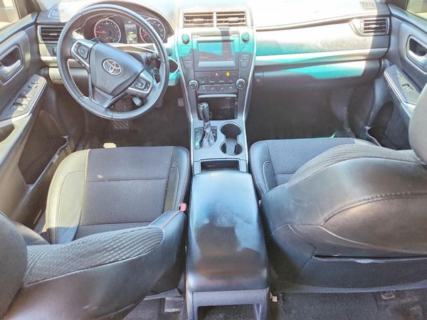 2017 TOYOTA CAMRY