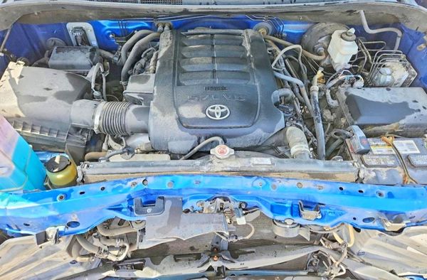 2018 TOYOTA TUNDRA SR5