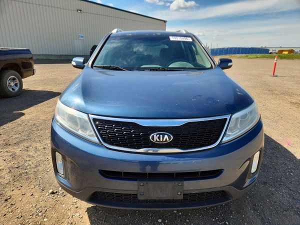 2015 KIA SORENTO GL