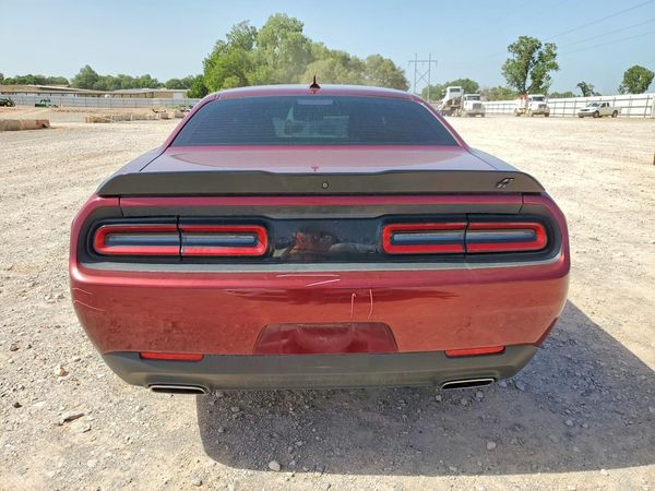 2022 DODGE CHALLENGER SXT