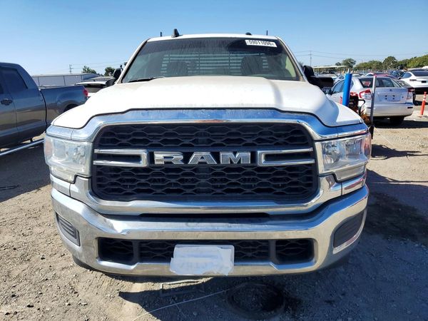2020 RAM 2500 TRADESMAN REG CAB 4X2