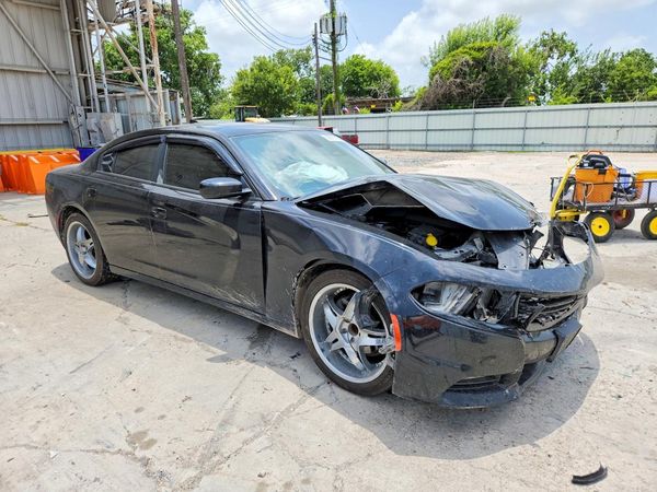 2018 DODGE CHARGER SXT Plus