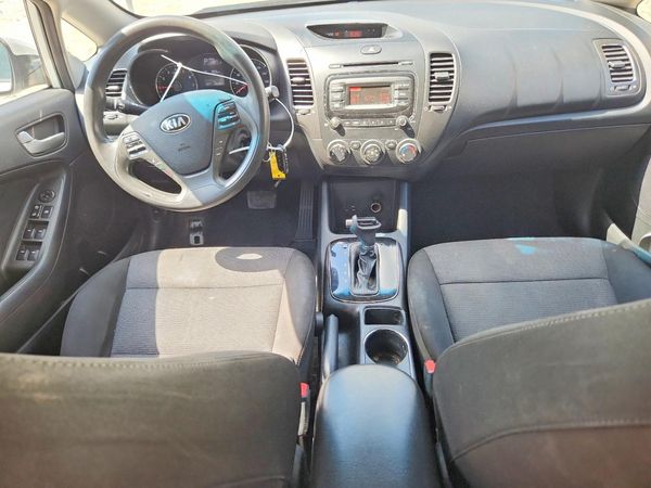 2018 KIA FORTE LX Base