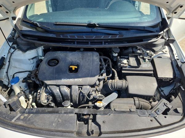 2018 KIA FORTE LX Base