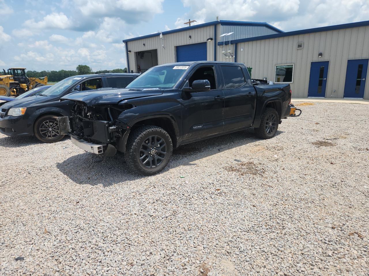 2023 TOYOTA TUNDRA Platinum