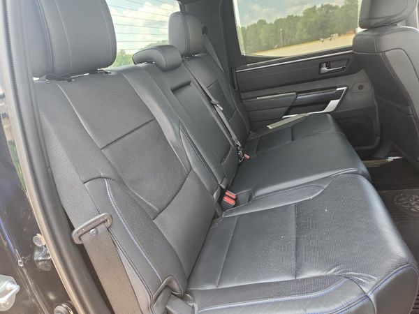 2023 TOYOTA TUNDRA Platinum
