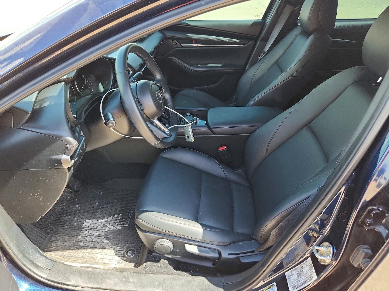 2025 MAZDA 3 Select Sport Package