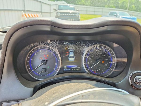 2015 INFINITI Q50