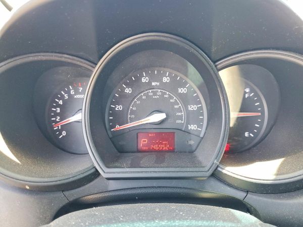 2013 KIA RIO
