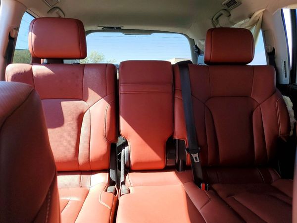 2020 LEXUS LX 570 Luxury