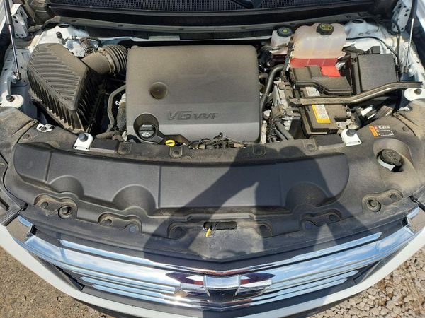 2024 CHEVROLET TRAVERSE LT Cloth — Engine bay