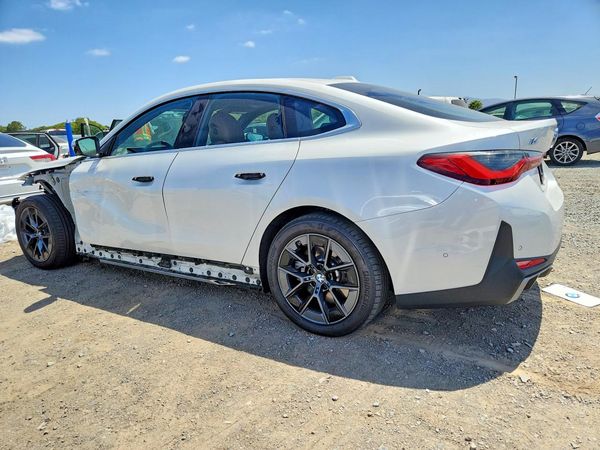 2025 BMW I4 eDrive40