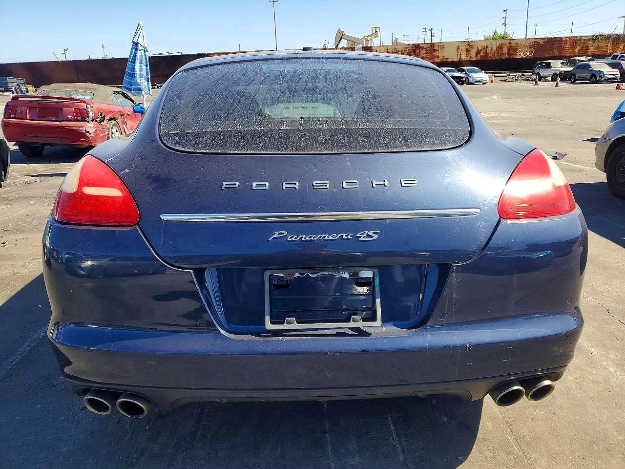 2012 PORSCHE PANAMERA