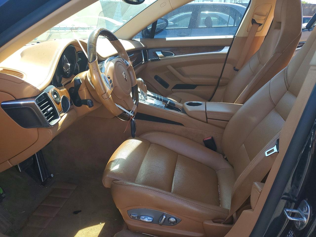 2012 PORSCHE PANAMERA