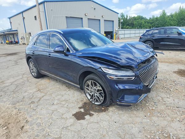 2023 GENESIS GV70