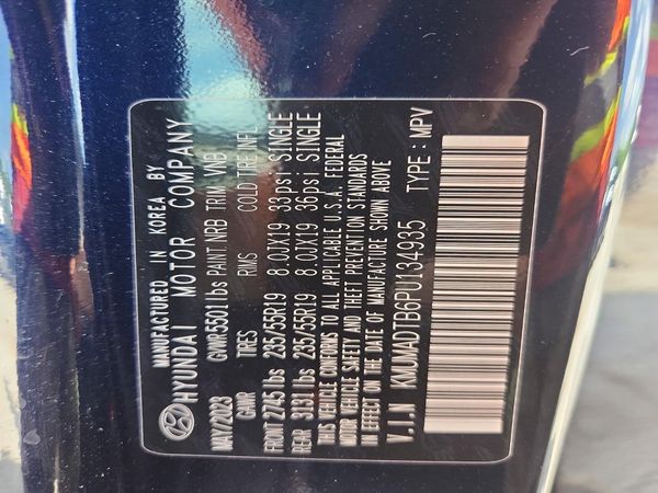2023 GENESIS GV70