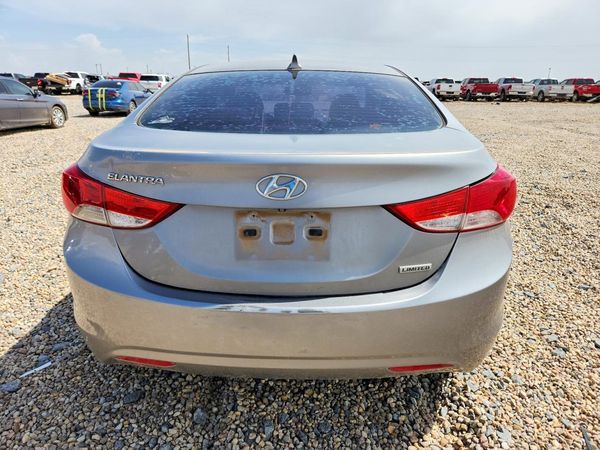 2012 HYUNDAI ELANTRA