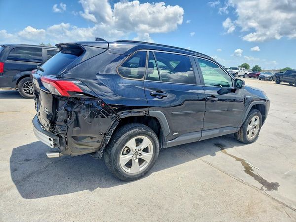 2021 TOYOTA RAV4 XLE HV