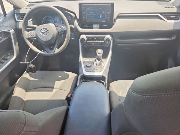 2021 TOYOTA RAV4 XLE HV