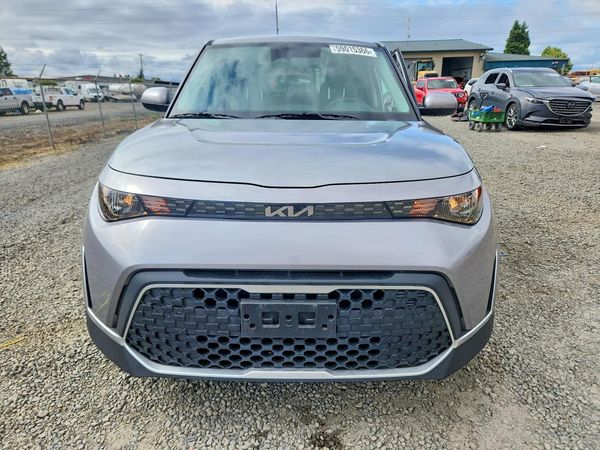2025 KIA SOUL LX, S