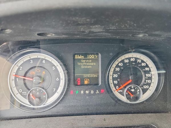 2014 RAM 1500 ST