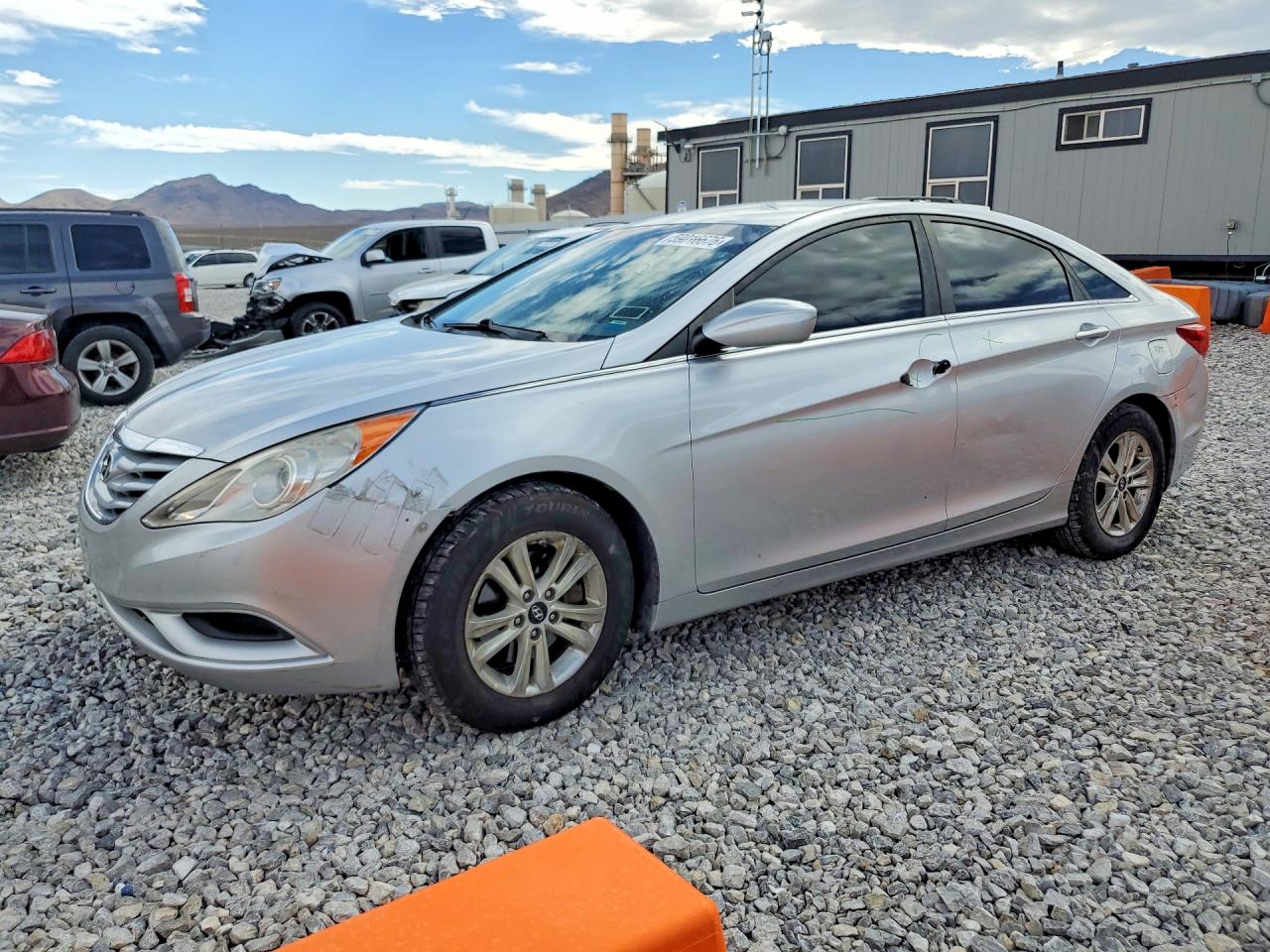 2013 HYUNDAI SONATA