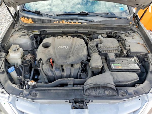 2013 HYUNDAI SONATA