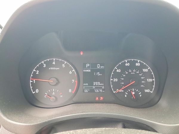 2019 HYUNDAI ACCENT SE and SEL