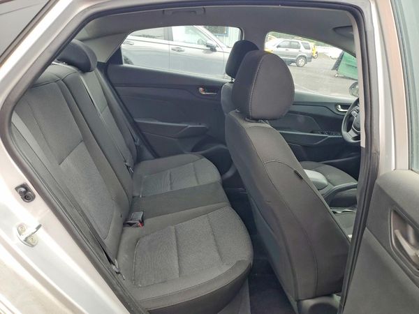 2019 HYUNDAI ACCENT SE and SEL
