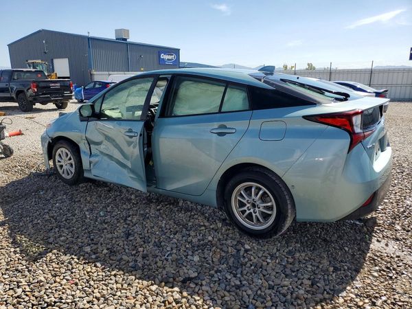 2022 TOYOTA PRIUS