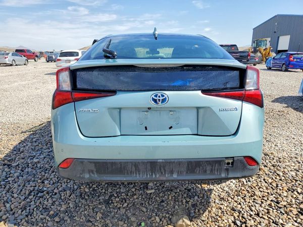 2022 TOYOTA PRIUS