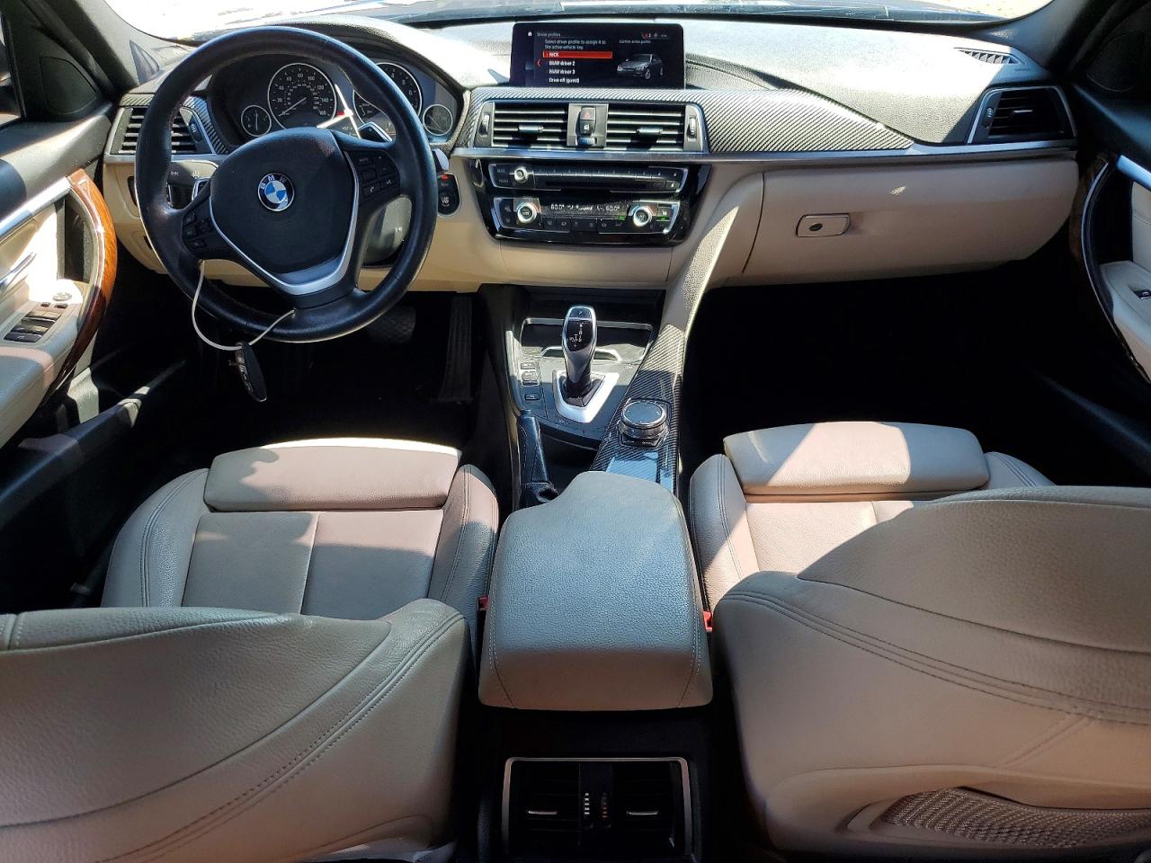 2018 BMW 330 xDrive