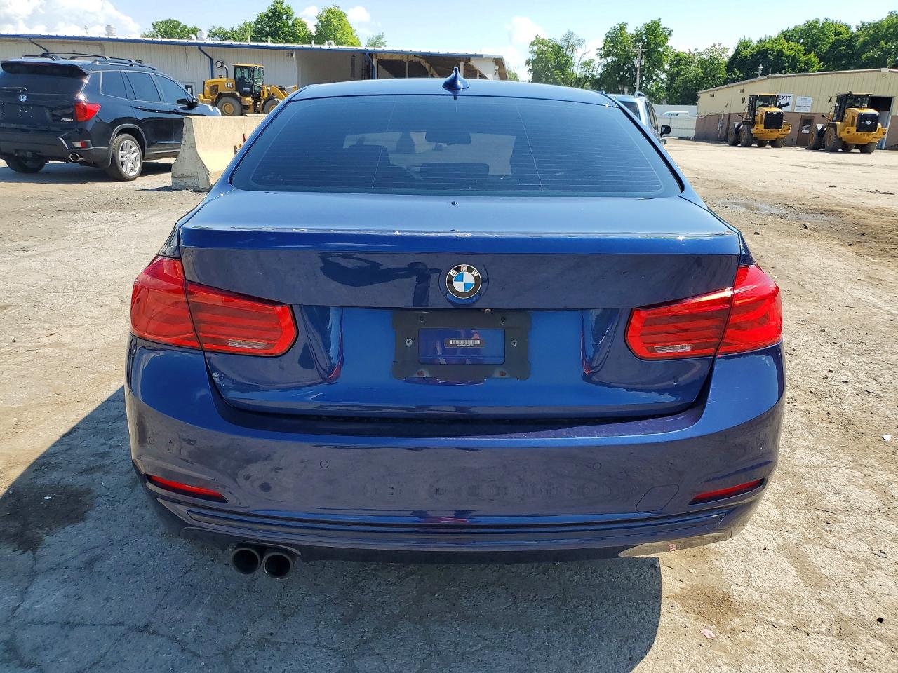 2018 BMW 330 xDrive