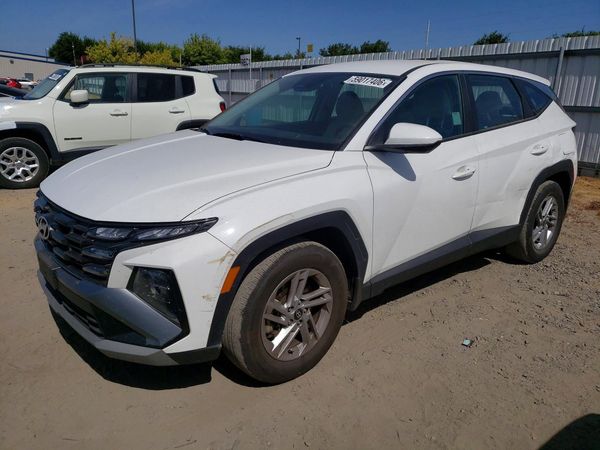 2025 HYUNDAI TUCSON SE