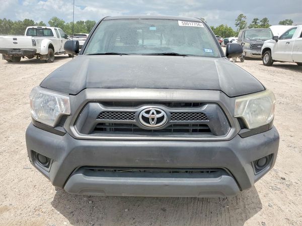 2015 TOYOTA TACOMA Delux Grade