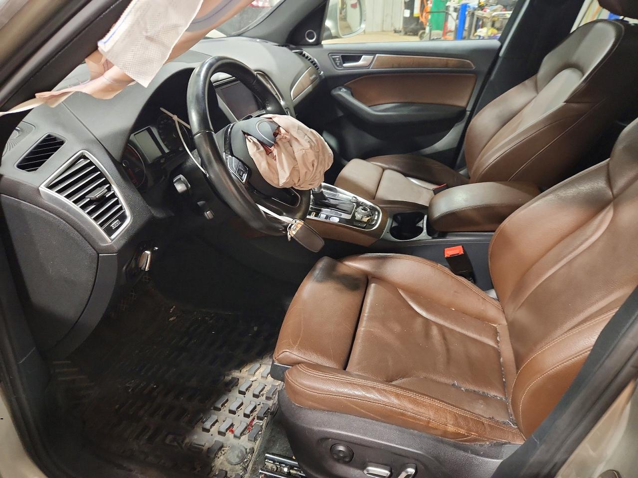 2013 AUDI Q5 Premium Plus