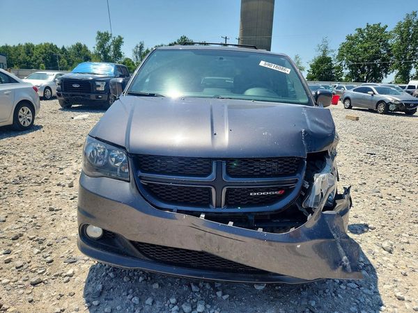 2017 DODGE GRAND CARAVAN GT