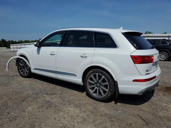 2017 AUDI Q7 quattro Prestige