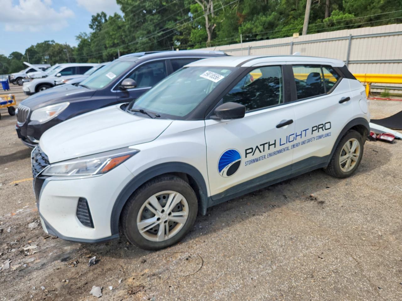 2024 NISSAN KICKS S