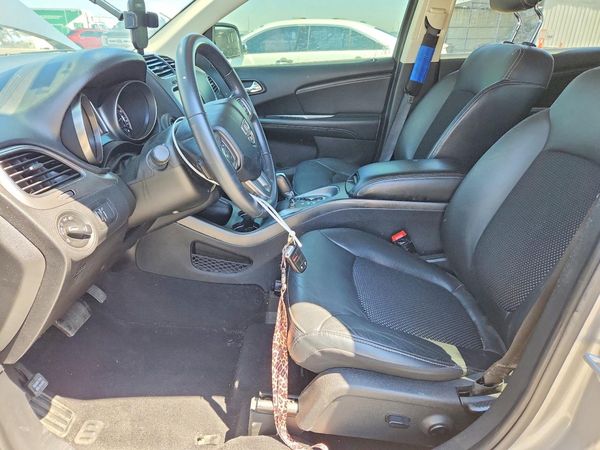 2019 DODGE JOURNEY Crossroad